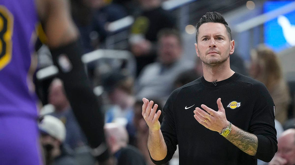 JJ Redick coaches