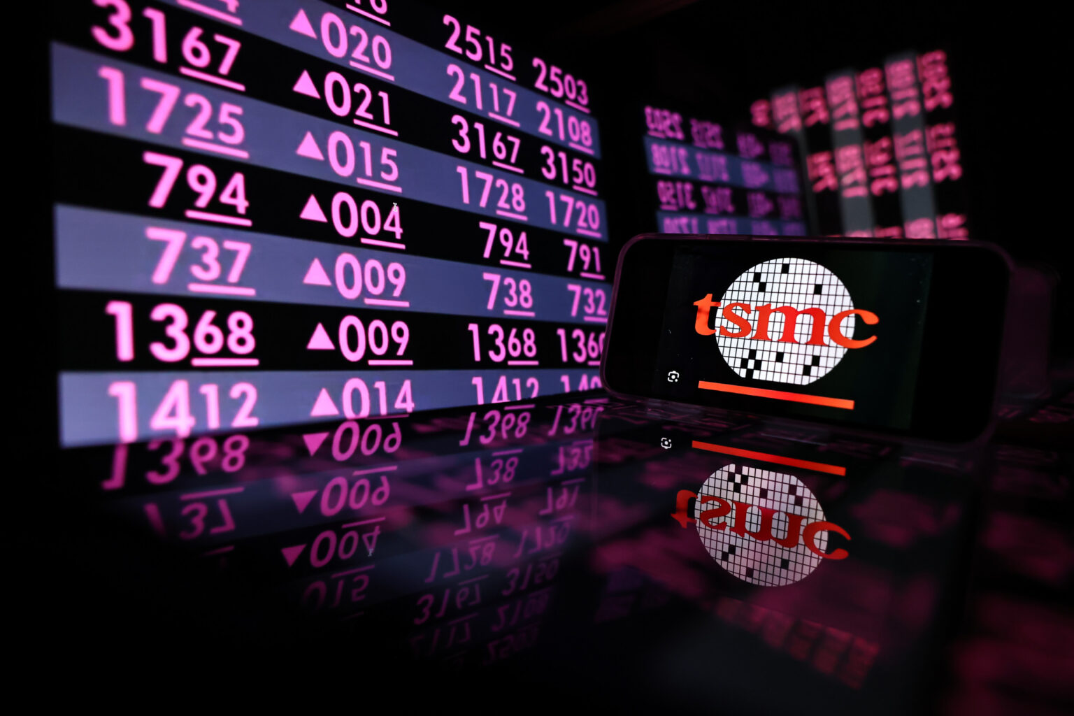 Donald Trump secures $100 billion investment from chipmaking giant TSMC