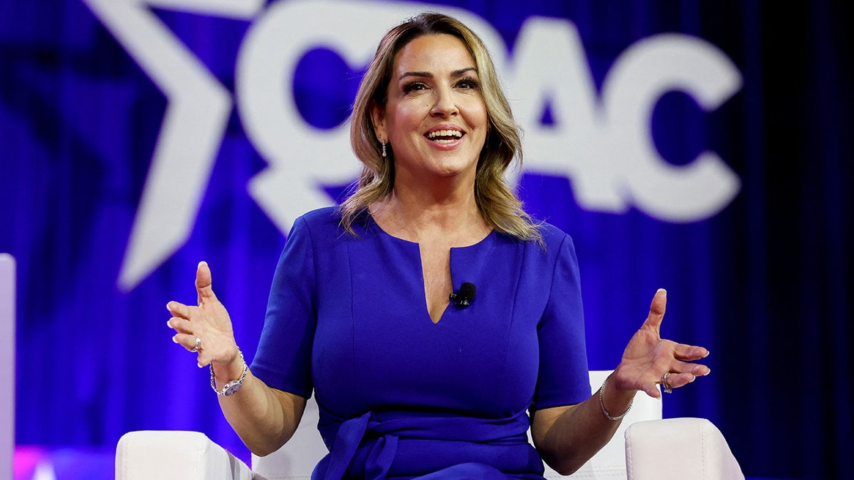 Sara Carter speaks at CPAC