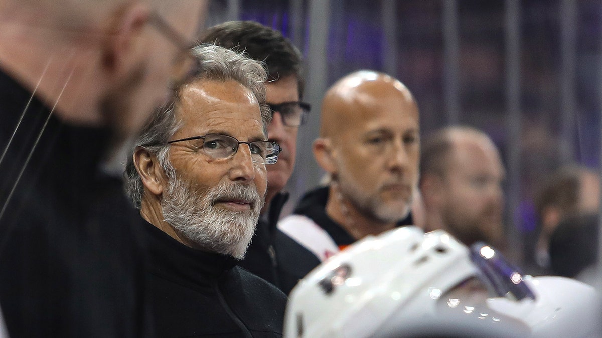 John Tortorella bench