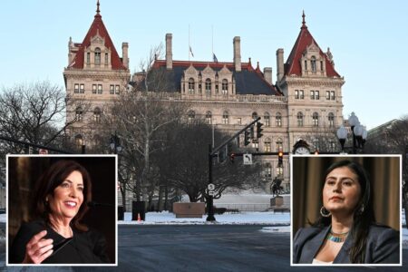 Hochul’s ‘common sense’ push to close labor law loophole facing resistance as budget talks drag on