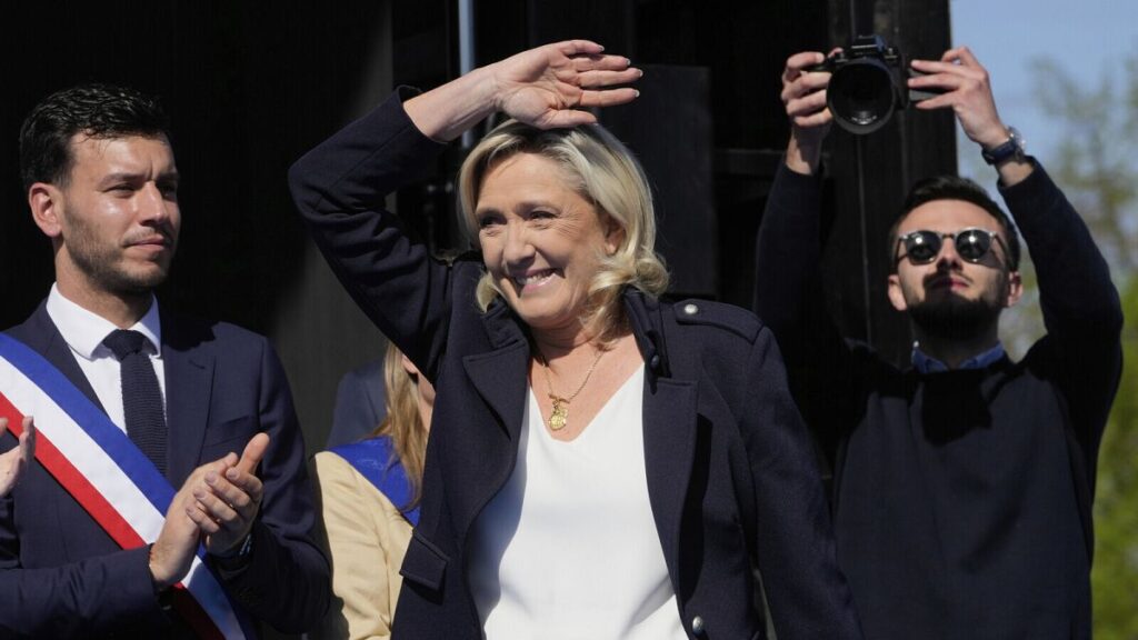 Fact-check: How common is Le Pen's ban from public office?
