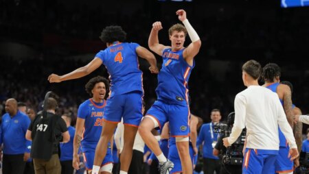 Florida pulls away from Auburn in Final Four battle to reach championship game