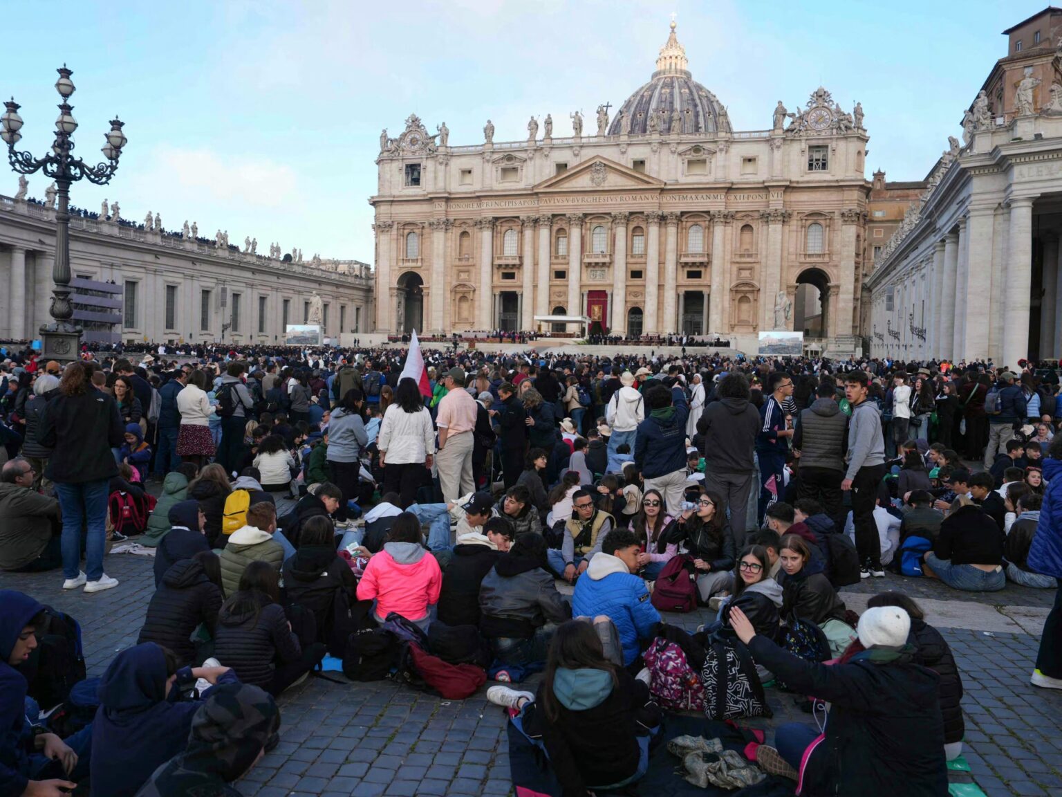 Tens of thousands of mourners, world leaders to attend Pope Francis funeral