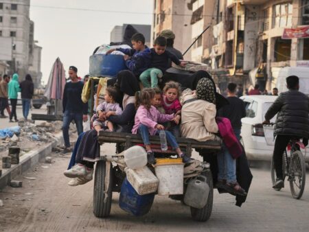 Week in pictures: From forced displacement in Gaza to floods in DR Congo