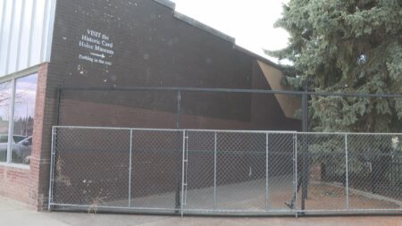 Town of Cardston removes controversial alleyway mural after hearing concerns