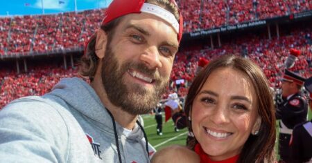 Bryce Harper Uses Custom Bat During Phillies Game to Reveal Sex of Baby No. 4 With Wife Kayla