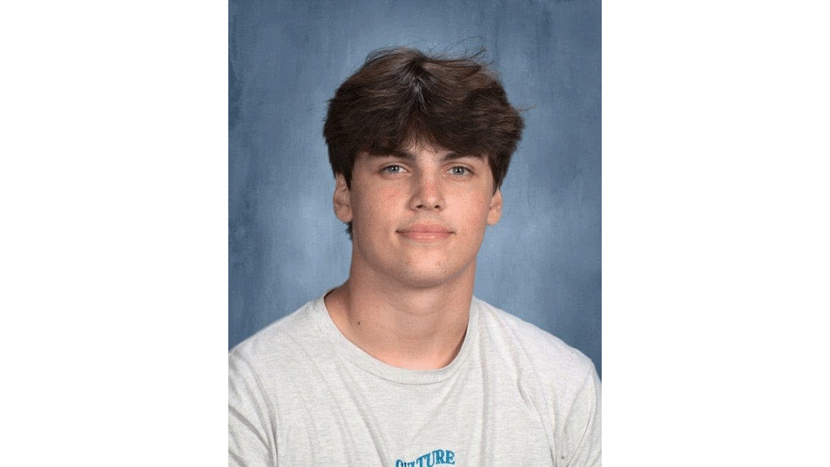 Austin Metcalf, killed at track meet in Texas