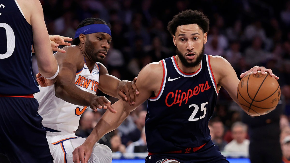 Ben Simmons drives