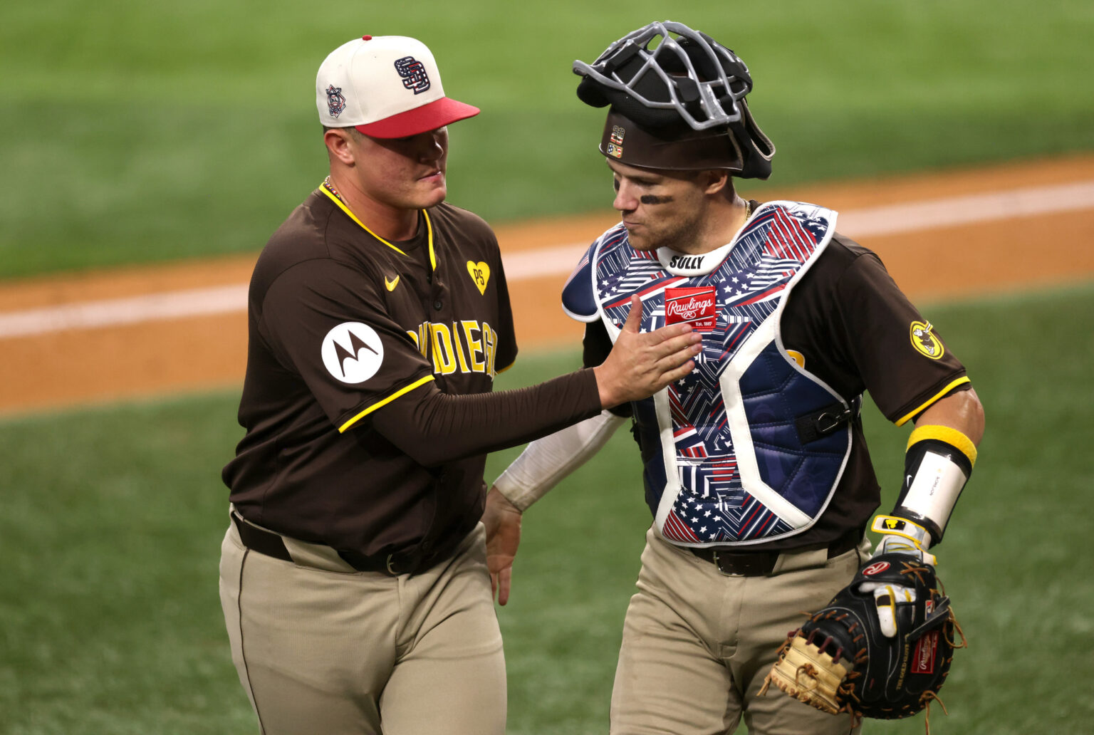 Padres Land Outfielder in Trade With Pirates