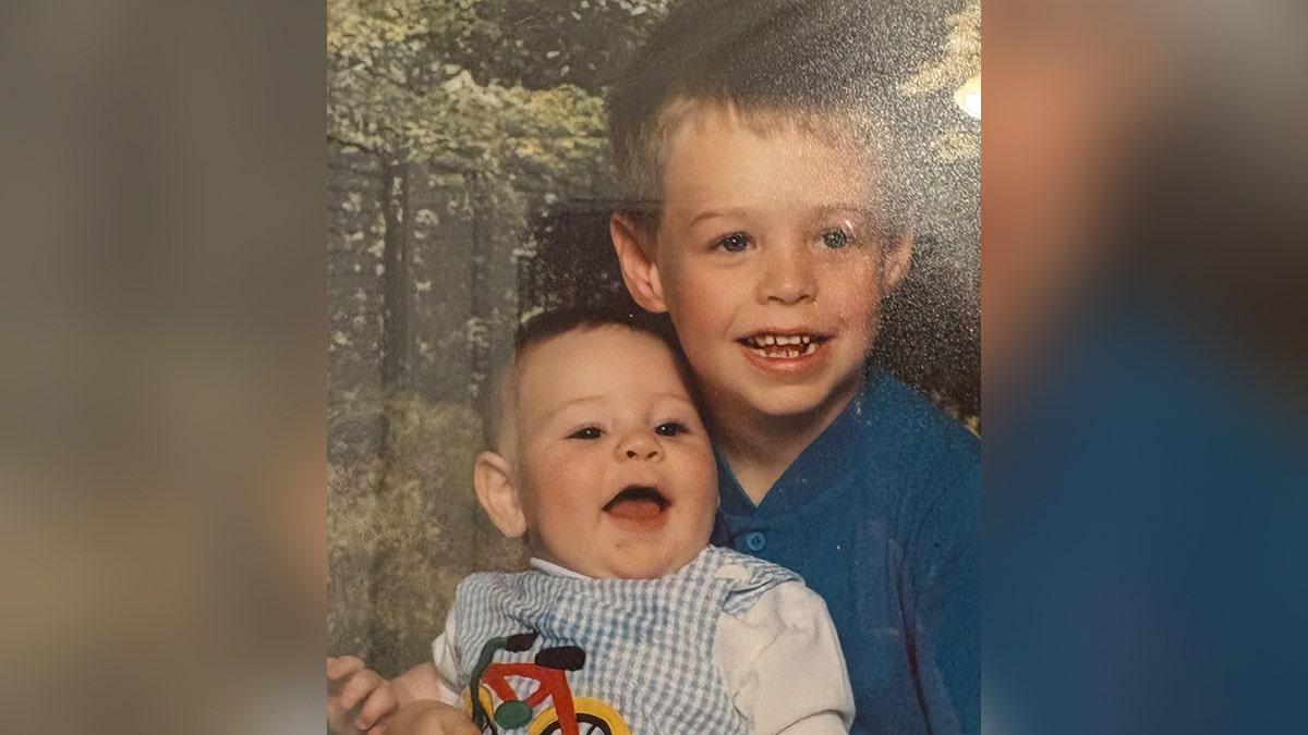 Jacob and Luke Couch as young children