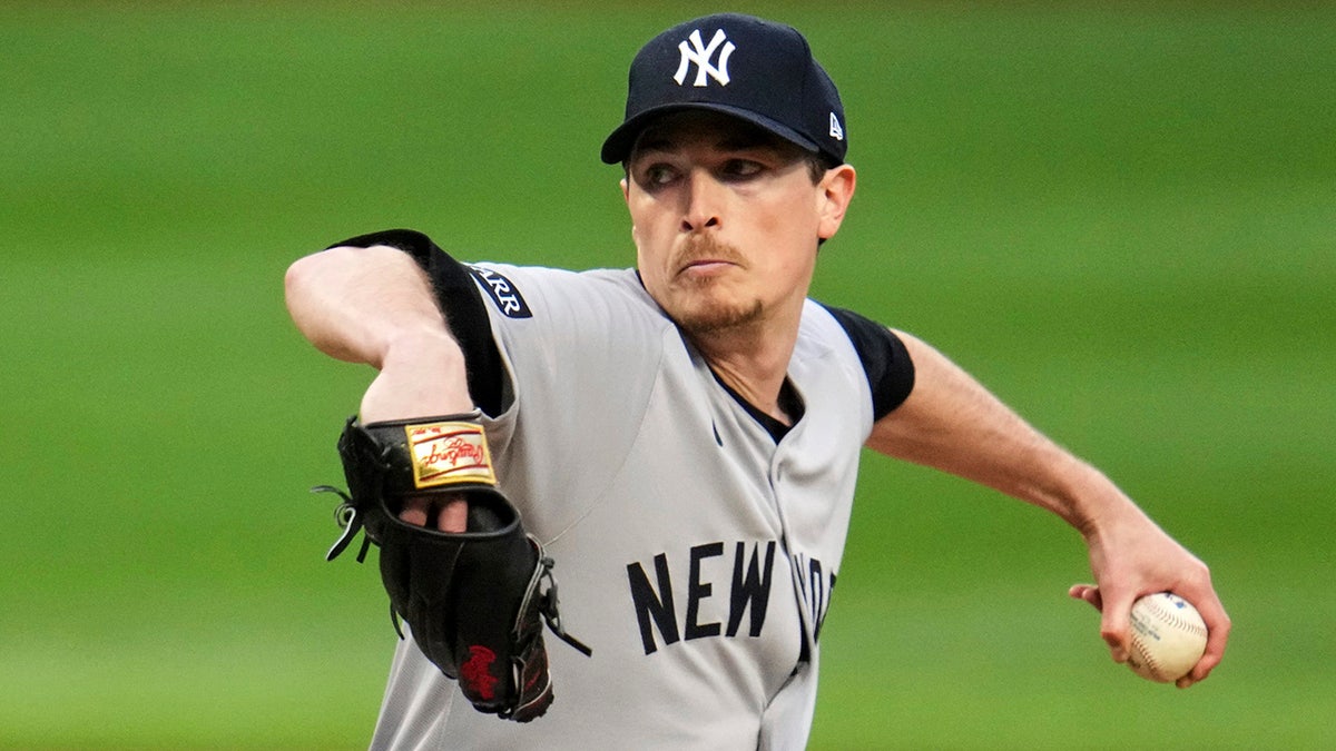 Max Fried throws pitch