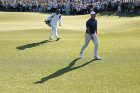 Rory McIlroy Misses 4-Foot Putt to Win The Masters, Heads to Playoff