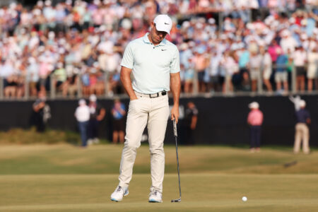 Rory McIlroy Gags Masters Lead to Bryson DeChambeau, Fans Get Mean