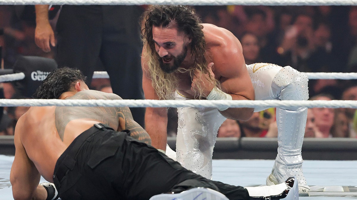 Seth Rollins tries to convince Roman Reigns to help him