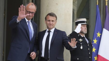 Germany and France to set up 'joint defence and security council'