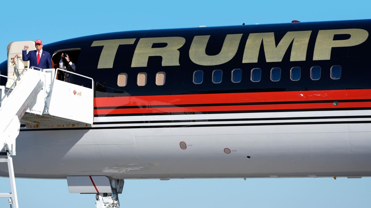 Looking Back At Trump’s Years-Long Obsession With Oversized Airplanes