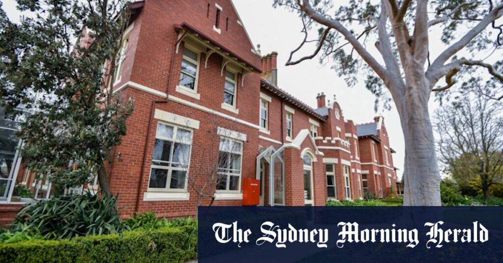 Alleged private schoolboy abusers return to boarding house Dart House