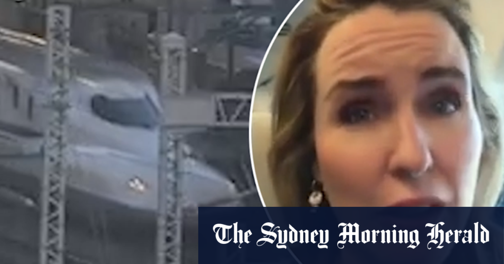 An Aussie woman is the voice of Japanese bullet trains