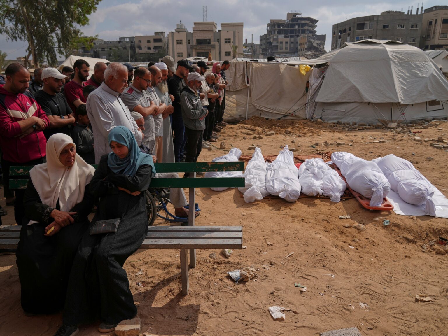 Week in Pictures: From drone strikes in Ukraine to Australian elections