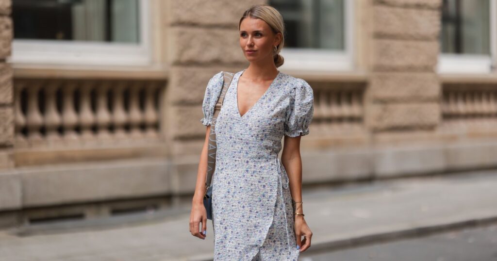 I’m 5’3″ — And I Finally Found 15 Summer Dresses That Don’t Swallow My Petite Frame