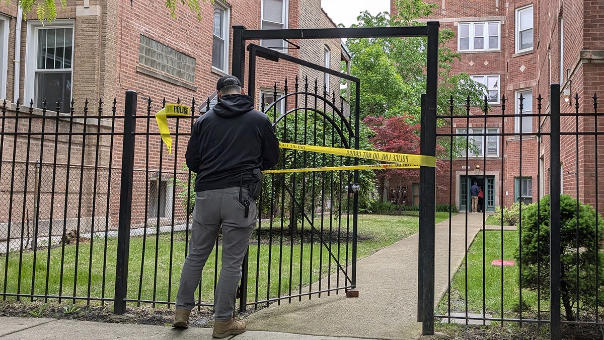 Authorities raid Chicago home of DC shooting suspect