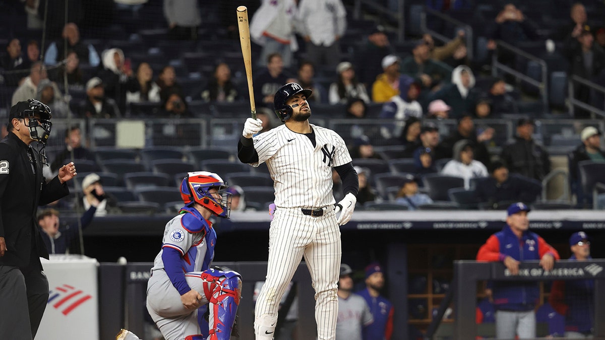 Jasson Dominguez reacts