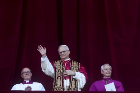 First American Pope Bridges Cultural, Political Divides | Opinion