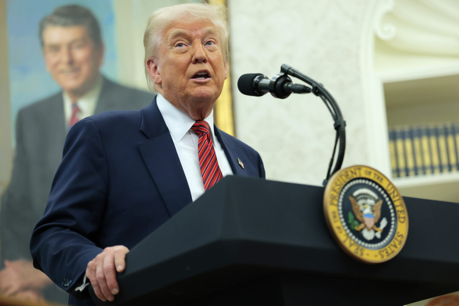 Trump Touts 80% Tariff on China: ‘Seems Right!’