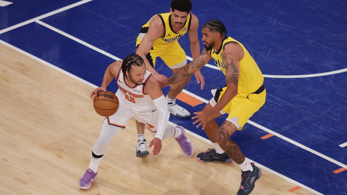 May 21, 2025; New York, New York, USA; New York Knicks guard Jalen Brunson (11) controls the ball against Indiana Pacers forward Obi Toppin (1) in the fourth quarter during game one of the eastern conference finals for the 2025 NBA Playoffs at Madison Square Garden. Mandatory Credit: 