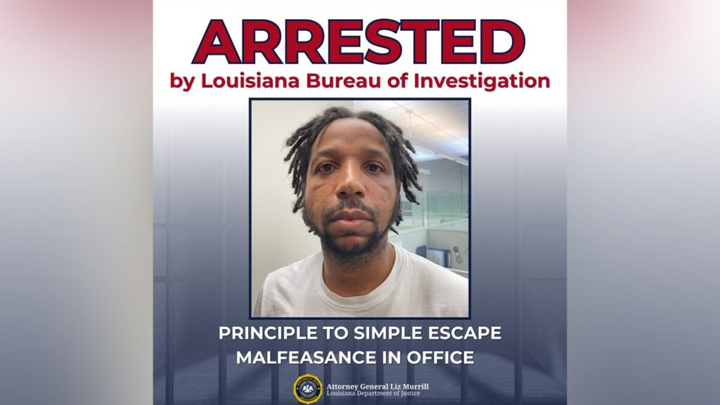 Louisiana jail worker arrested for allegedly helping 10 inmates escape Orleans Parish facility