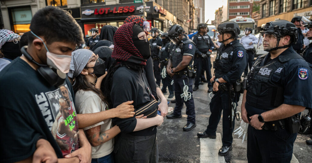 Hundreds Protest Outside ICE Headquarters in New York City