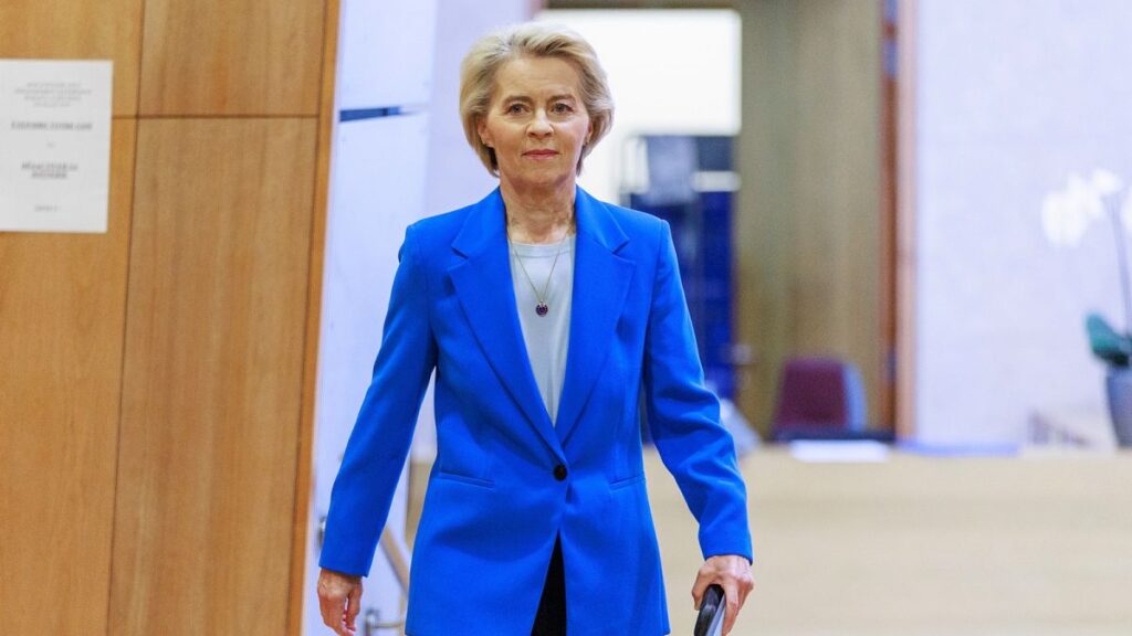 Von der Leyen backs 'bone-crushing' US Senate bill to sanction Russia