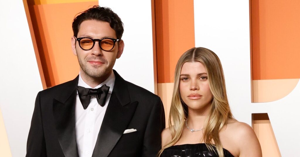 Sofia Richie, Elliot Grainge Address Cheating Rumors While Reading ‘Mean’ Comments About Their Marriage