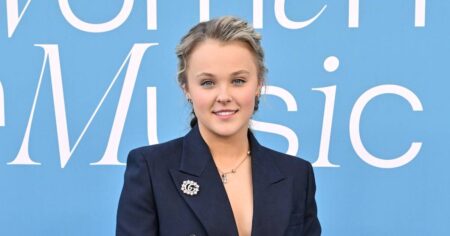 JoJo Siwa Confirms Her Preferred Sexuality Label Amid Romance With Chris Hughes