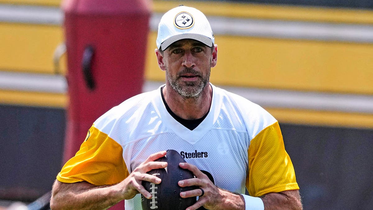 Aaron Rodgers at minicamp