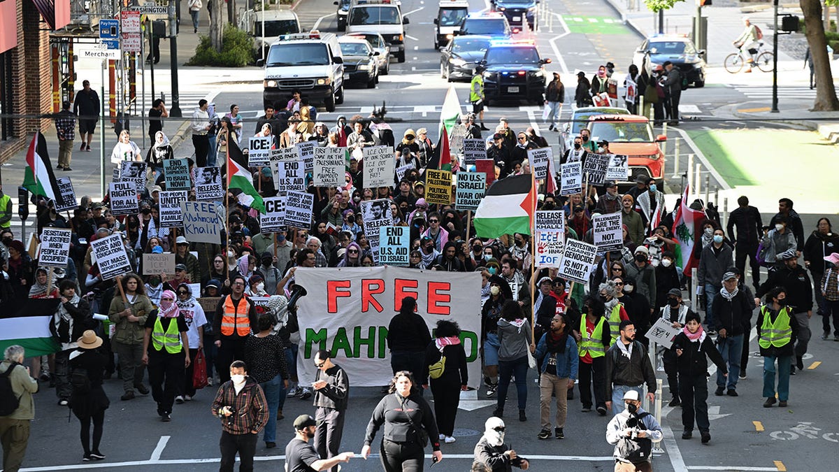 ICE protesters march in San Francisco