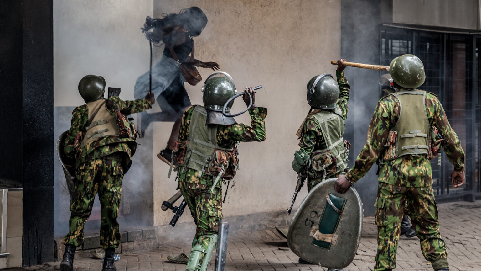 Kenyan minister caught urging police to shoot protesters