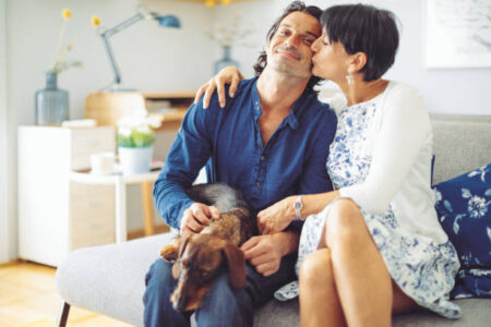 Dear Abby: My boyfriend won’t divorce his wife