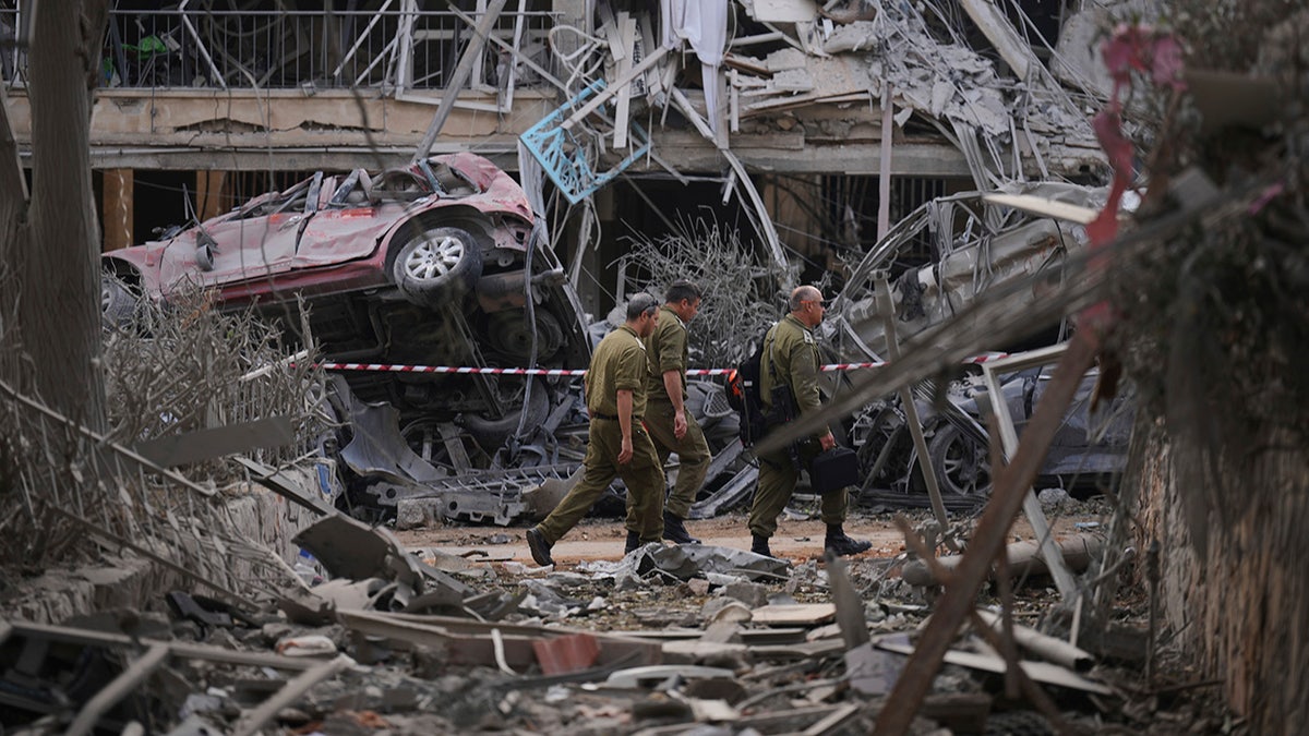 Israel inspects damage from Israeli airstrike