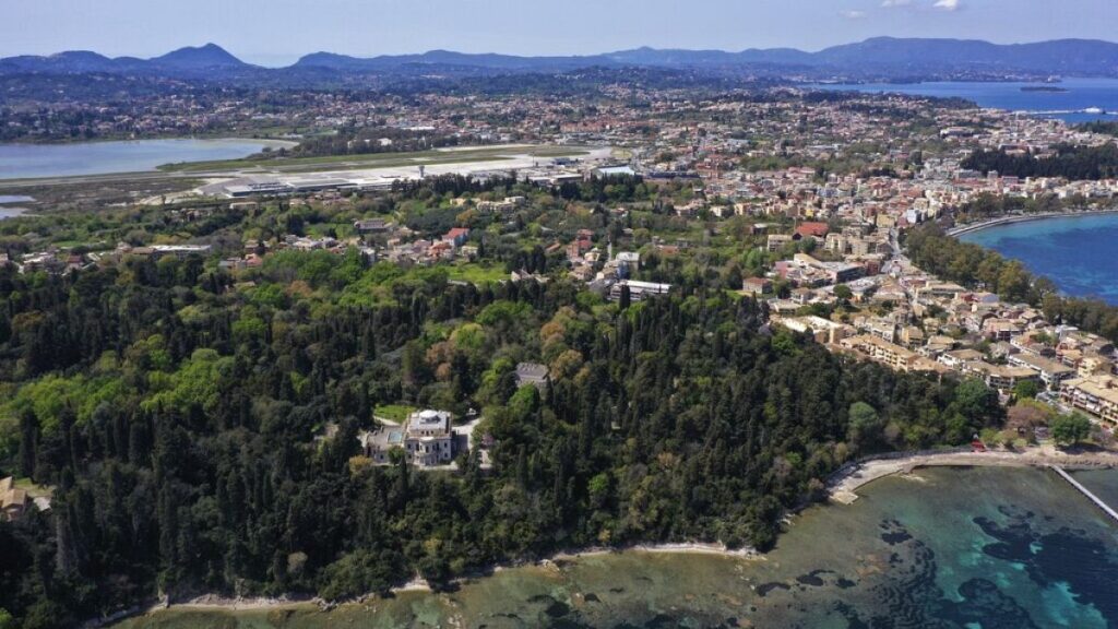 Corfu aims to attract wealthy tourists to avoid over-tourism
