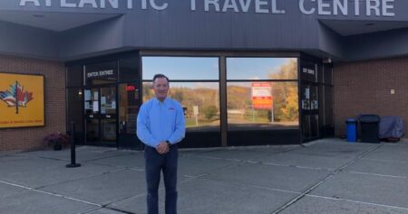 Duty free shop in N.B. to close after 31 years due to drop in cross-border shoppers