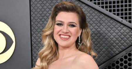 Kelly Clarkson Postpones Las Vegas Residency at the Last Minute: ‘I Am Devastated’