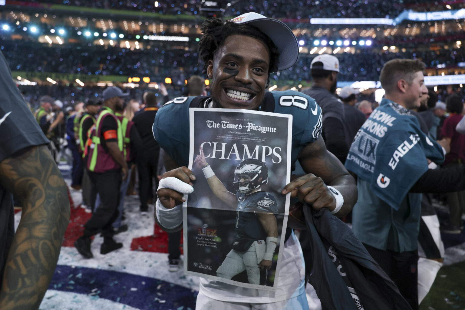 Former Outspoken Eagles Star Sends Message on Social Media