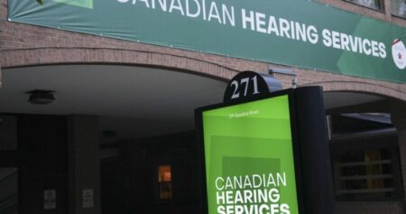 ‘Trust is gone’ after lengthy Canadian Hearing Services strike, some Ontario deaf clients say