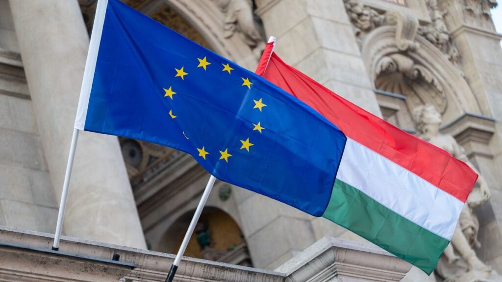 Debunking Russian claims the EU is plotting Hungarian 'regime change'