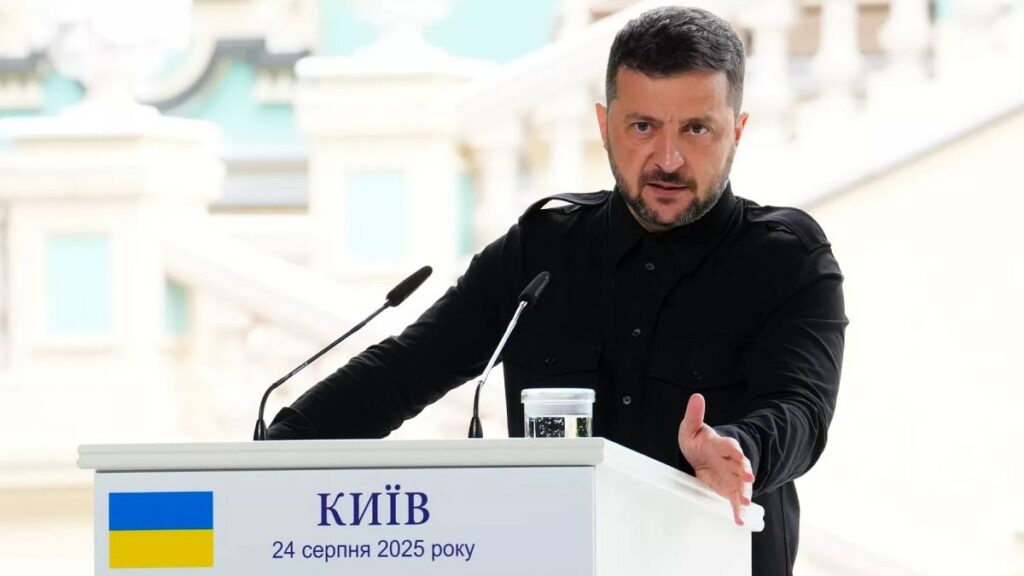 Zelenskyy marks independence anniversary vowing to fight for Ukraine