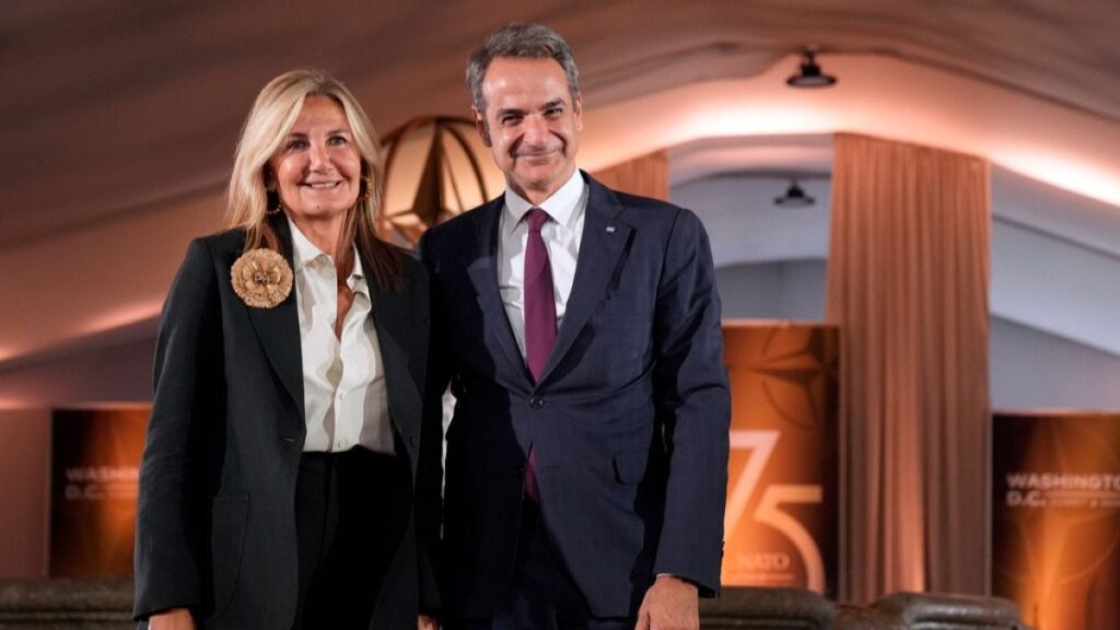 No, Greek PM's wife didn't buy a flat with public funds