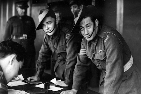 Ross Sayers (right) and Jack Fullarton at Royal Park, Victoria, in September 1944.