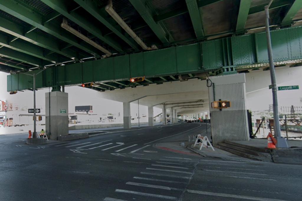 Woman, 32, fatally struck by hit-and-run driver while crossing NYC street: cops